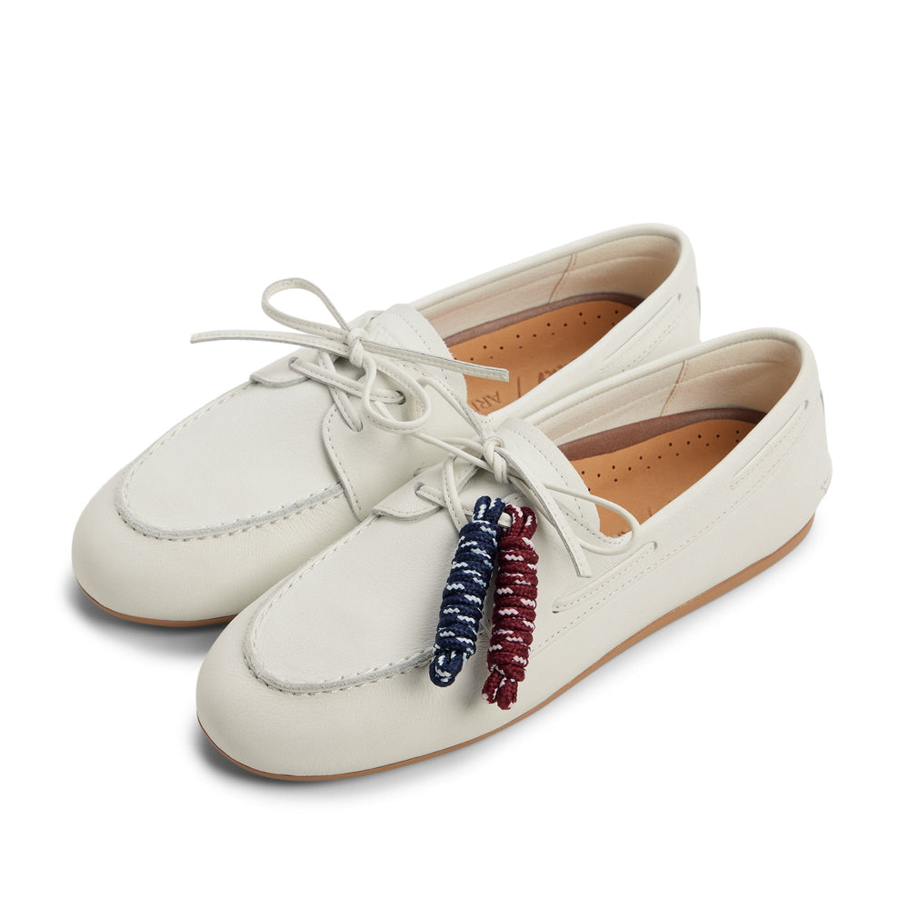 Sperry x Aritzia Slim Boat Shoe Ivory