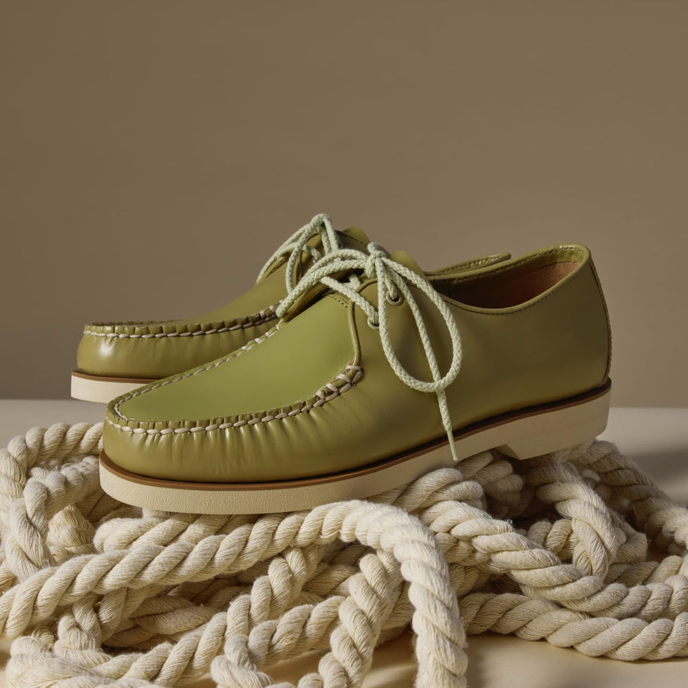 Classcaptoxf Green Unisex Loafers & Oxfords