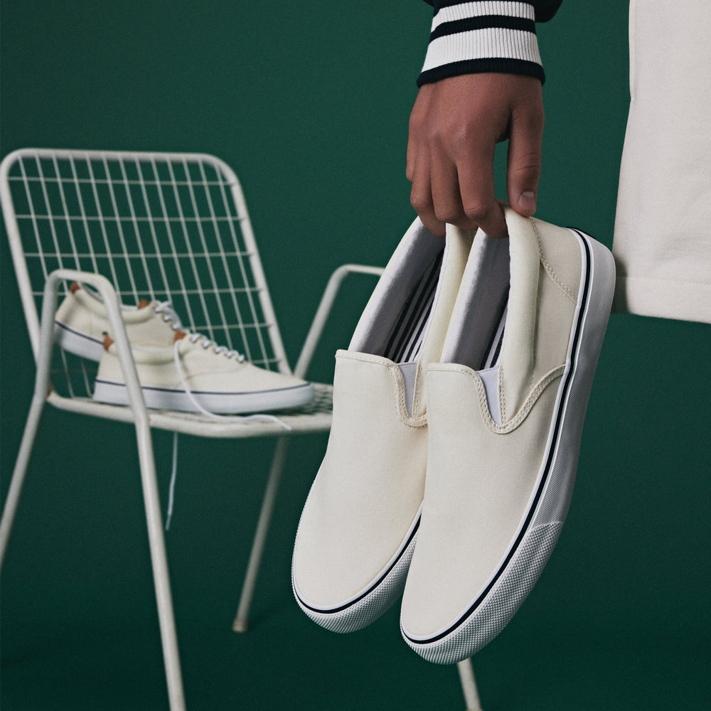 Striperii so White Unisex Sneakers