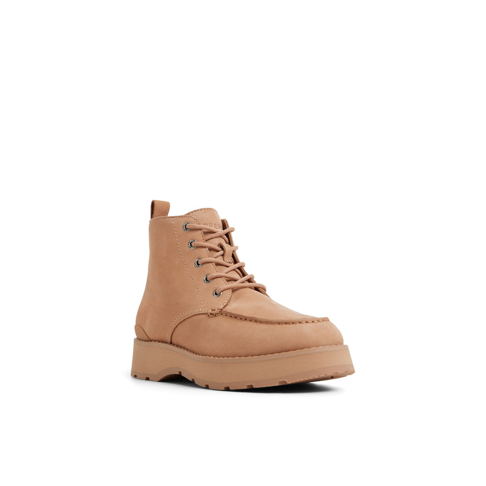 Newbury Chelsea Lug Boot Tan